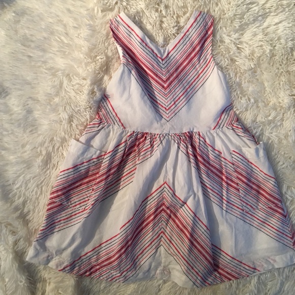 Adorable 4T summer dress - Picture 1 of 3